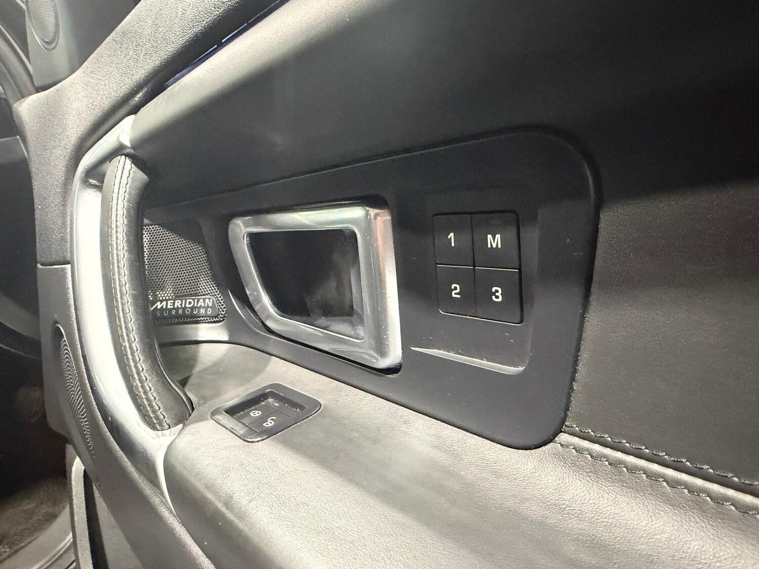 Used Land Rover Discovery Sport 2016 for sale - 77400426: Photo 73