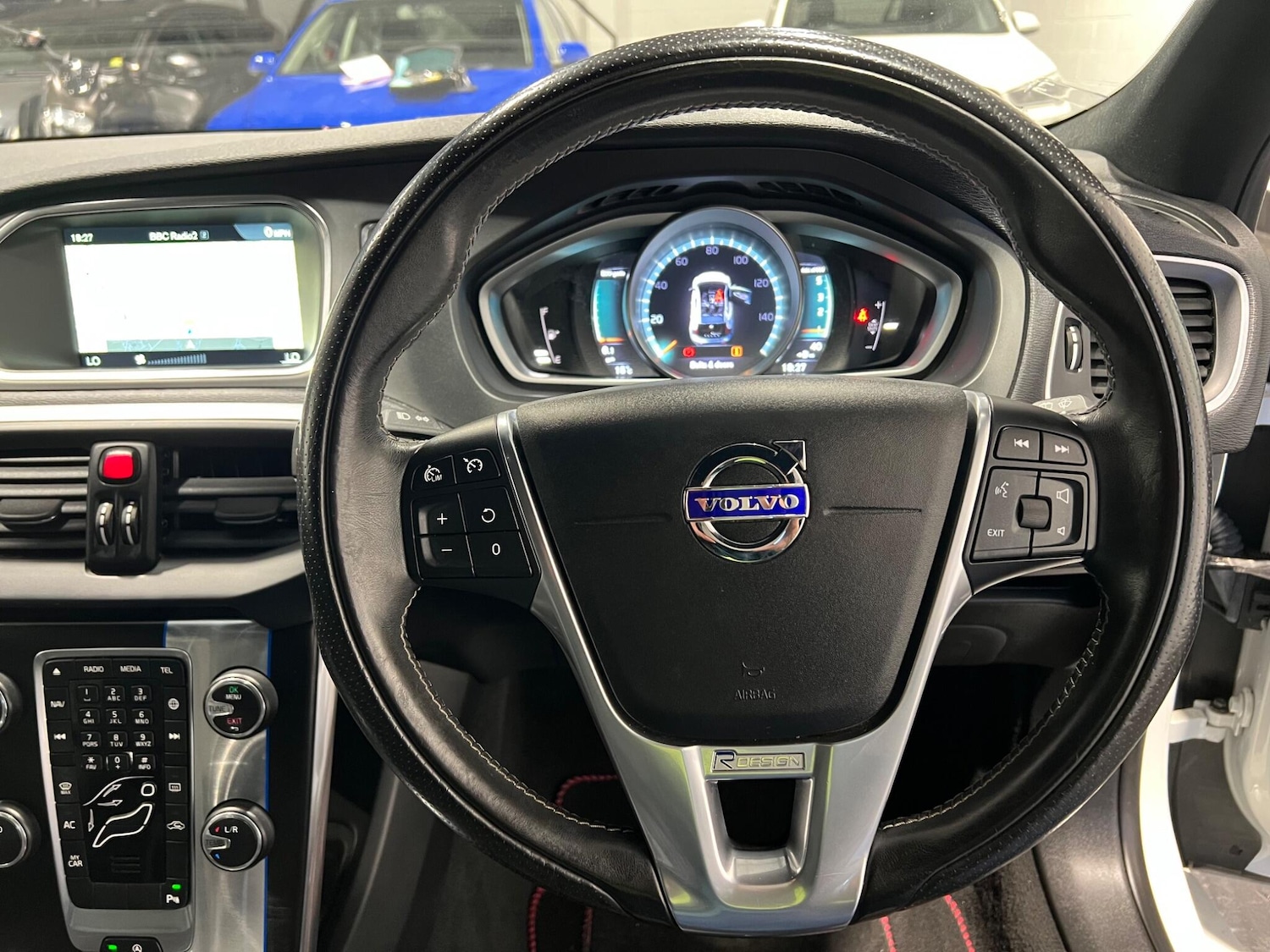 Used Volvo V40 2016 for sale - 76988567: Photo 26