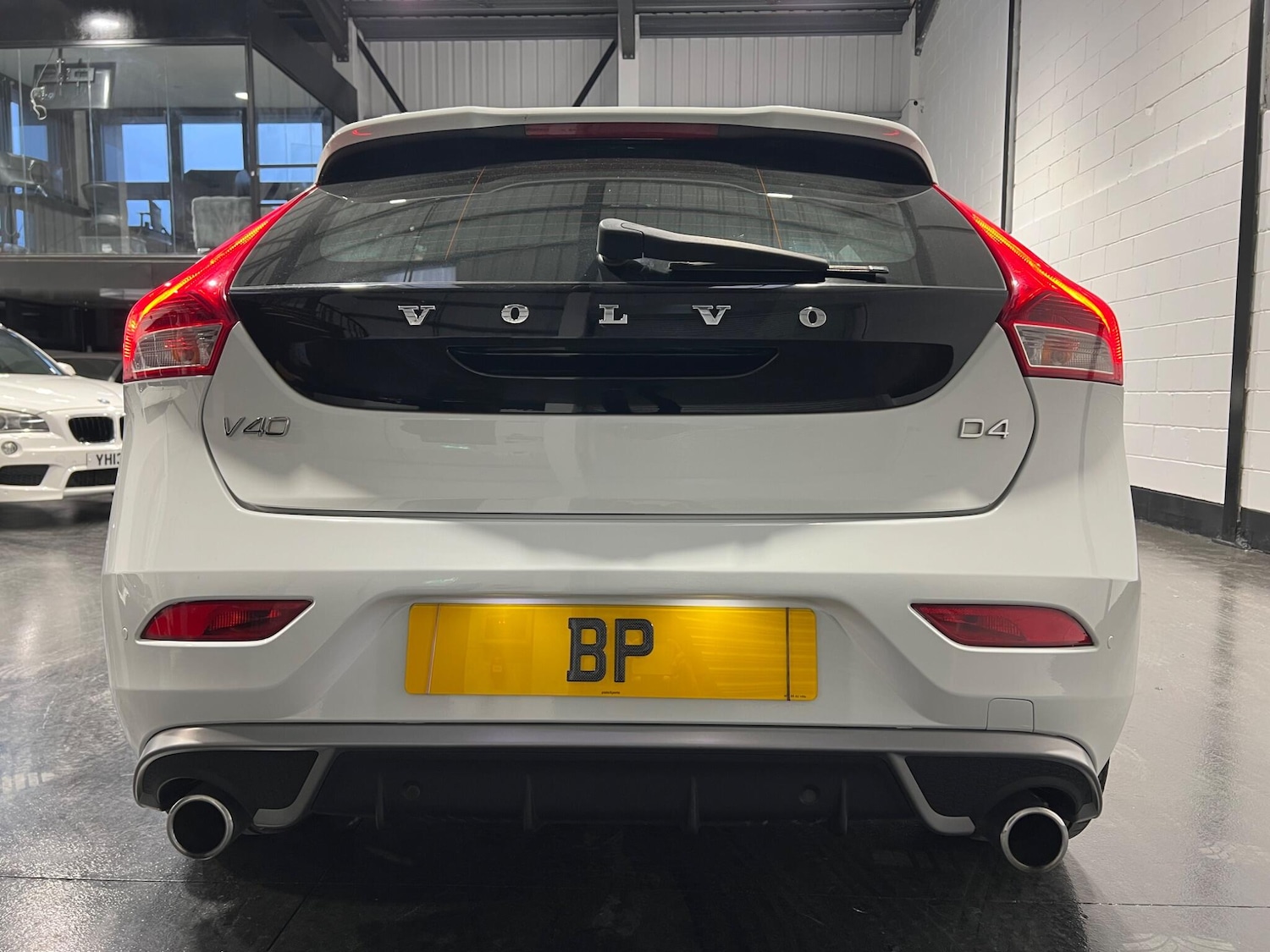 Used Volvo V40 2016 for sale - 76988567: Photo 7