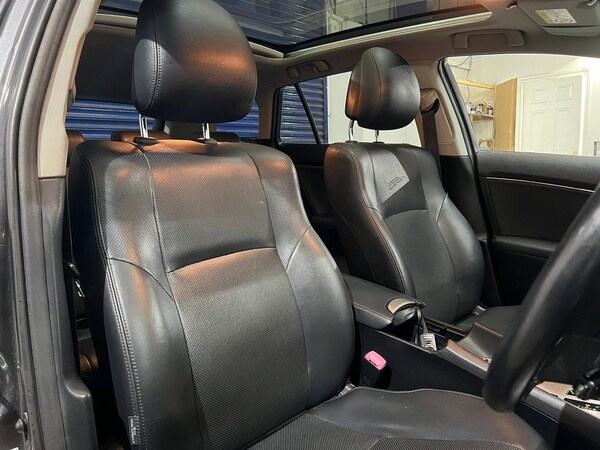 Used Toyota Avensis 2013 for sale - 74148844: Photo 14