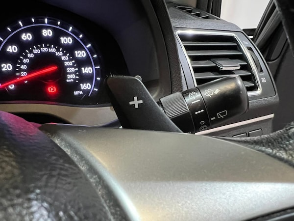 Used Toyota Avensis 2013 for sale - 74148844: Photo 17