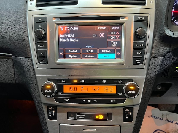 Used Toyota Avensis 2013 for sale - 74148844: Photo 34