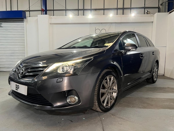 Used Toyota Avensis 2013 for sale - 74148844: Photo 3