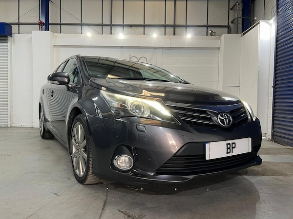 Used Toyota Avensis 2013 for sale - 74148844: Photo 5