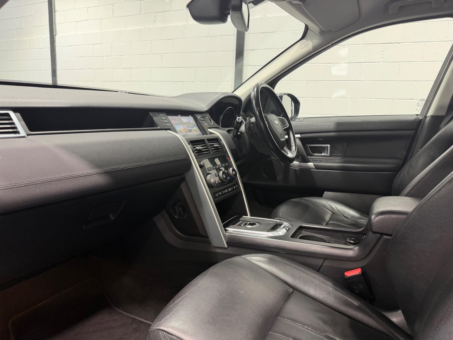 Used Land Rover Discovery Sport for sale - 77598400: Photo 36