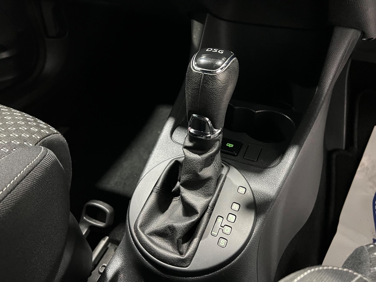 Used Skoda Fabia 2013 for sale - 76099100: Photo 10