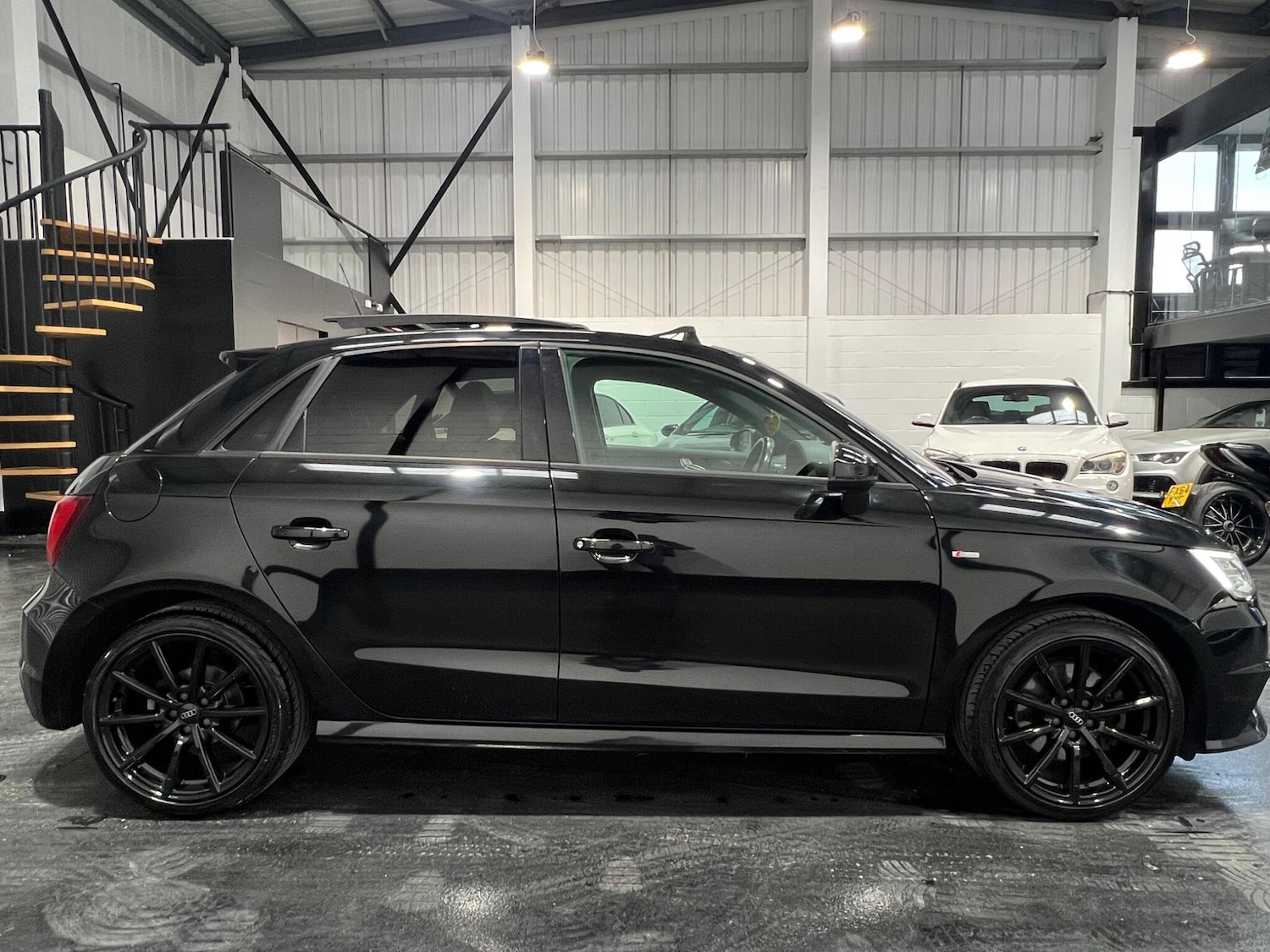 Used Audi A1 2017 for sale - 76153211: Photo 11