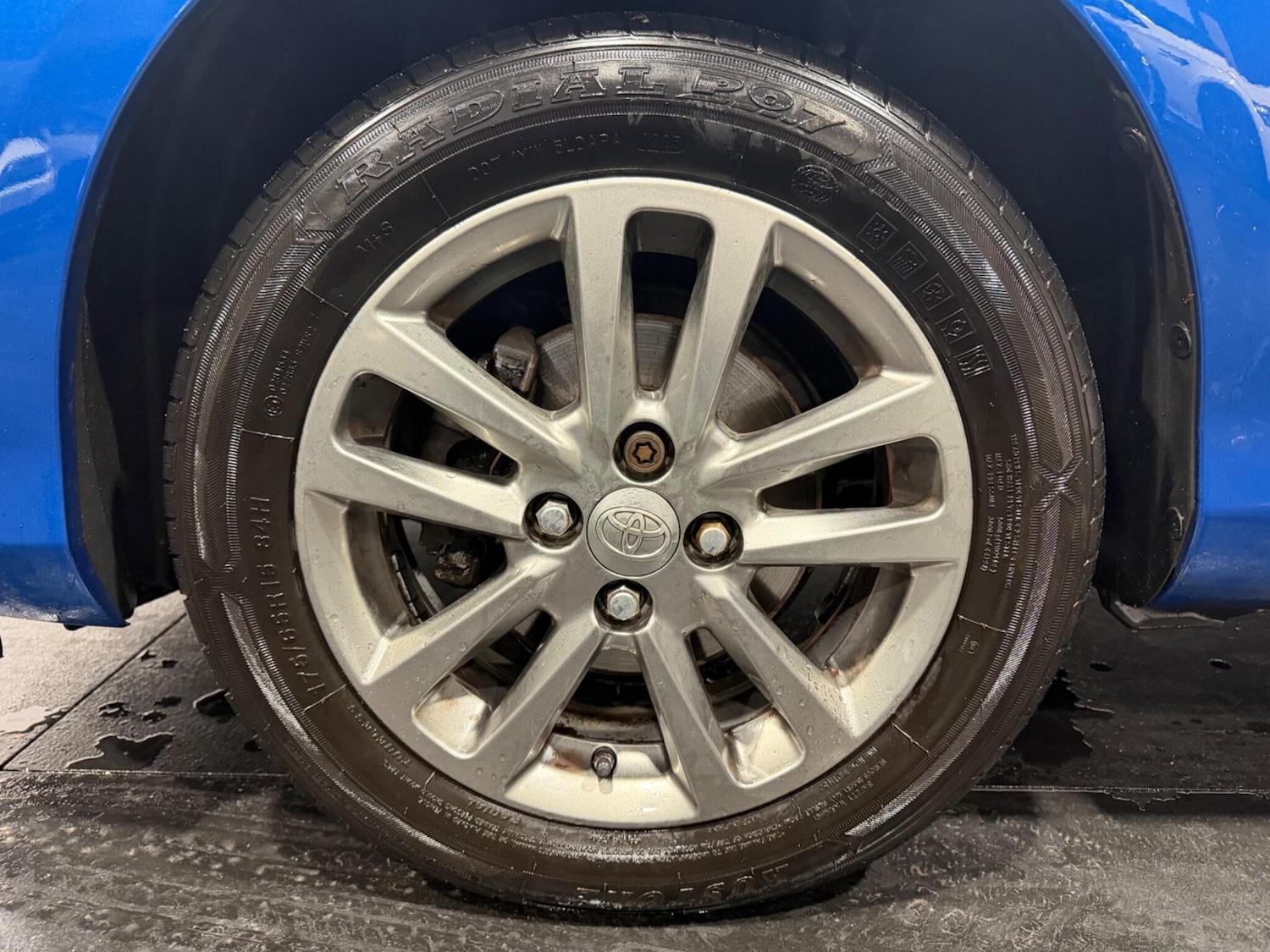 Used Toyota Yaris 2015 for sale - 77455069: Photo 24