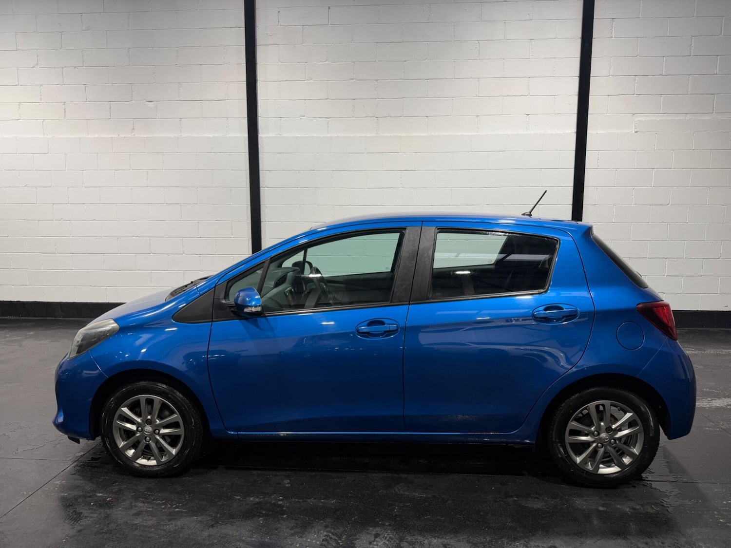 Used Toyota Yaris 2015 for sale - 77455069: Photo 9