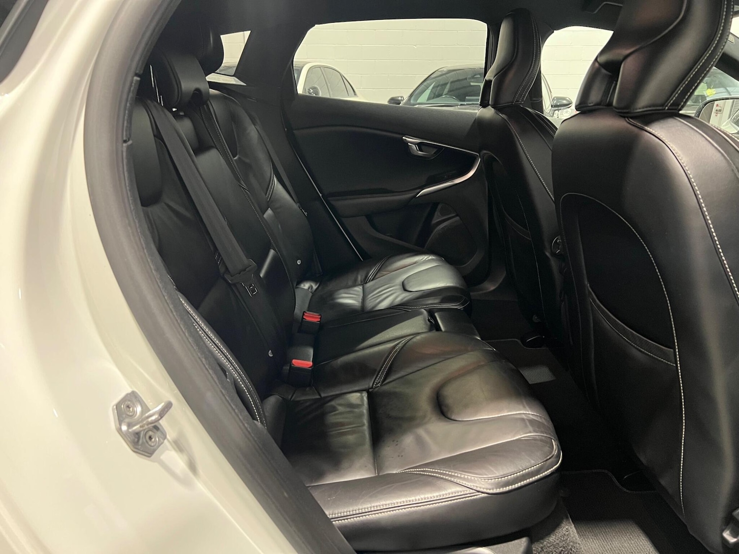 Used Volvo V40 2016 for sale - 76284003: Photo 15