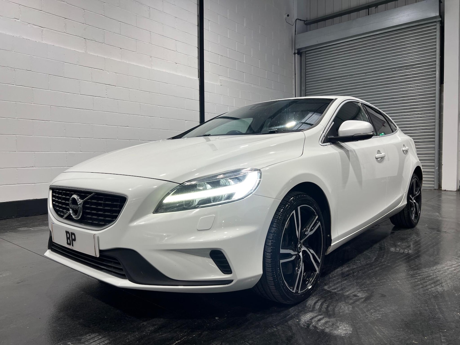 Used Volvo V40 2016 for sale - 76284003: Photo 7