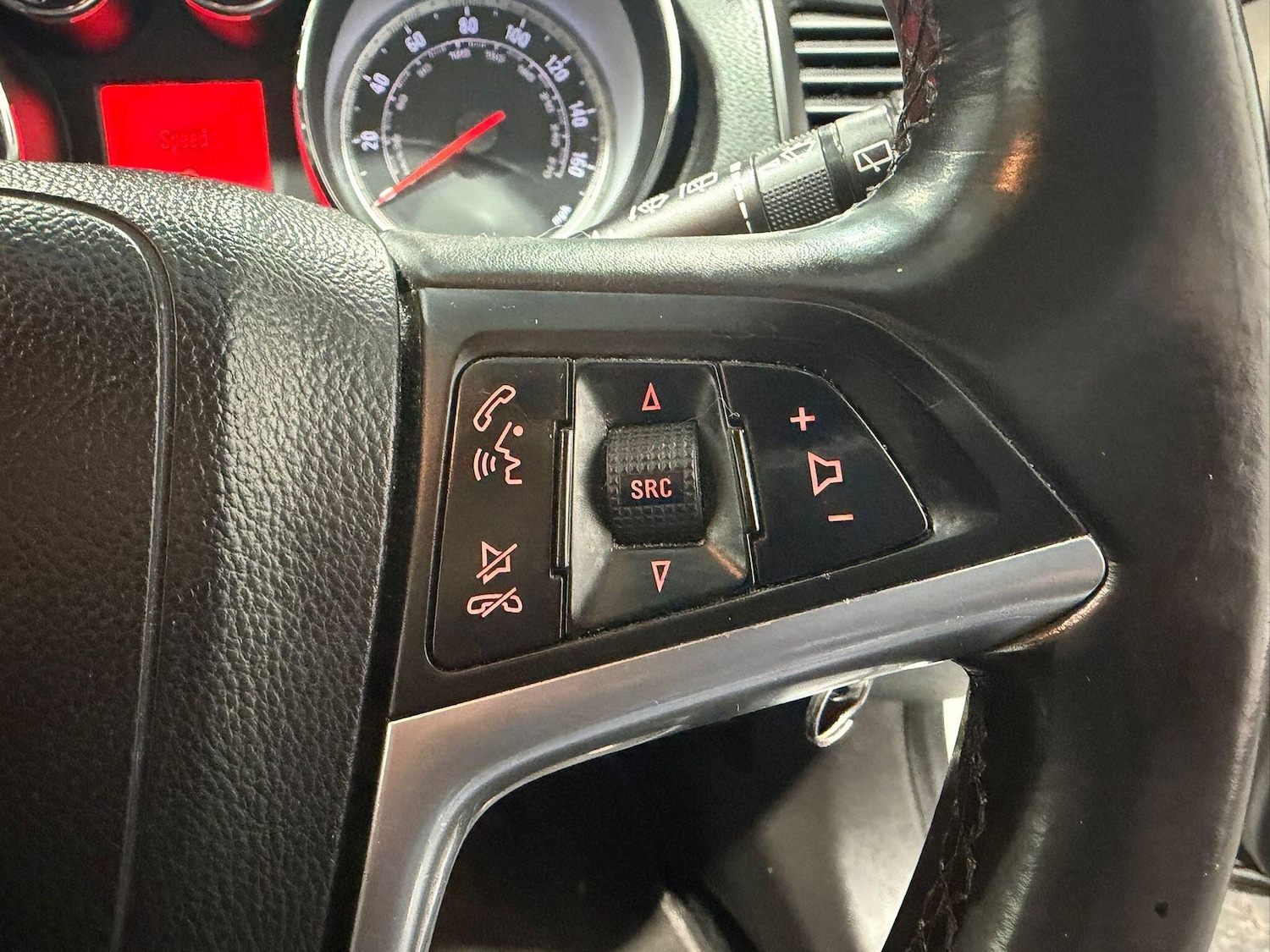 Used Vauxhall Insignia 2011 for sale - 77670356: Photo 18