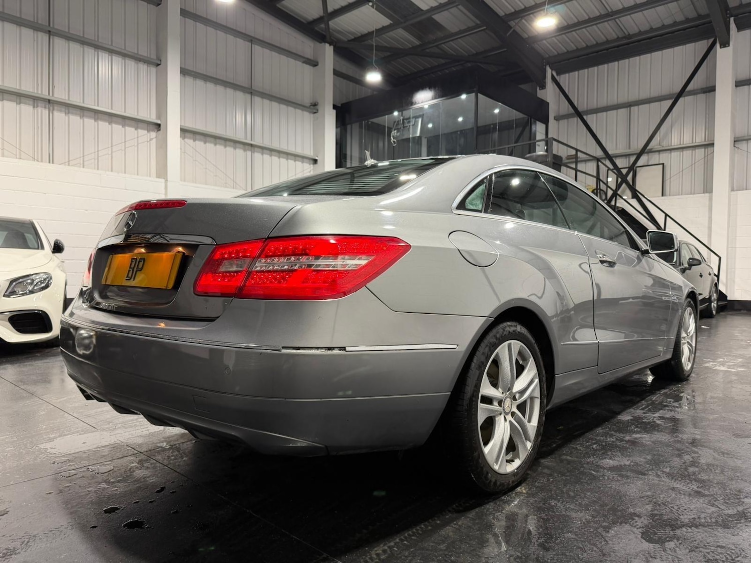 Used Mercedes-Benz E Class 2011 for sale - 77523863: Photo 13