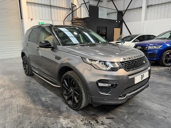 Used Land Rover Discovery Sport 2017 for sale - 78220306: Photo