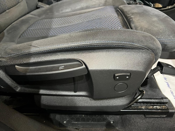Used BMW X1 2017 for sale - 74921460: Photo 34