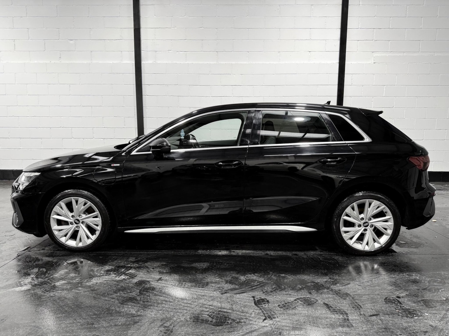 Used Audi A3 2021 for sale - 76561435: Photo 4