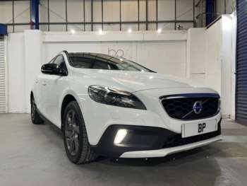 2015 (64) - 1.6 D2 Lux Nav Euro 5 (s/s) 5dr