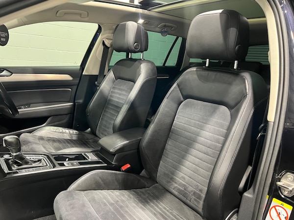 Used Volkswagen Passat 2017 for sale - 76283668: Photo 32