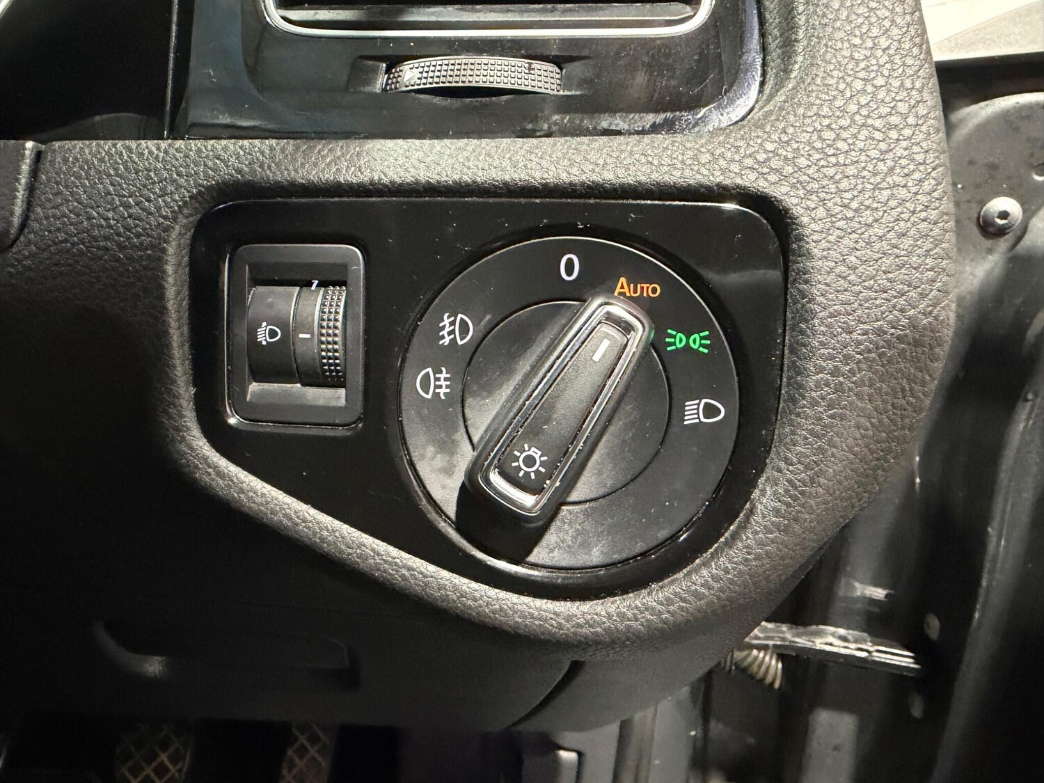 Used Volkswagen Golf for sale - 77454853: Photo 17