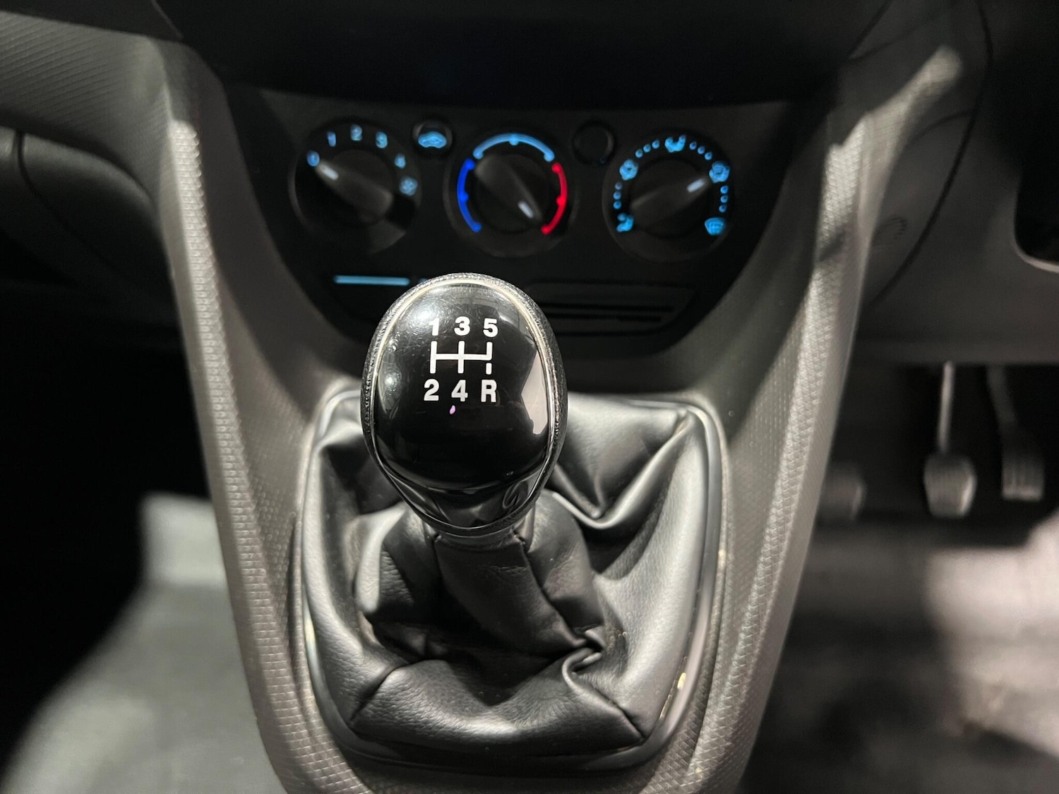 Used Ford Transit Connect 2017 for sale - 76389193: Photo 15