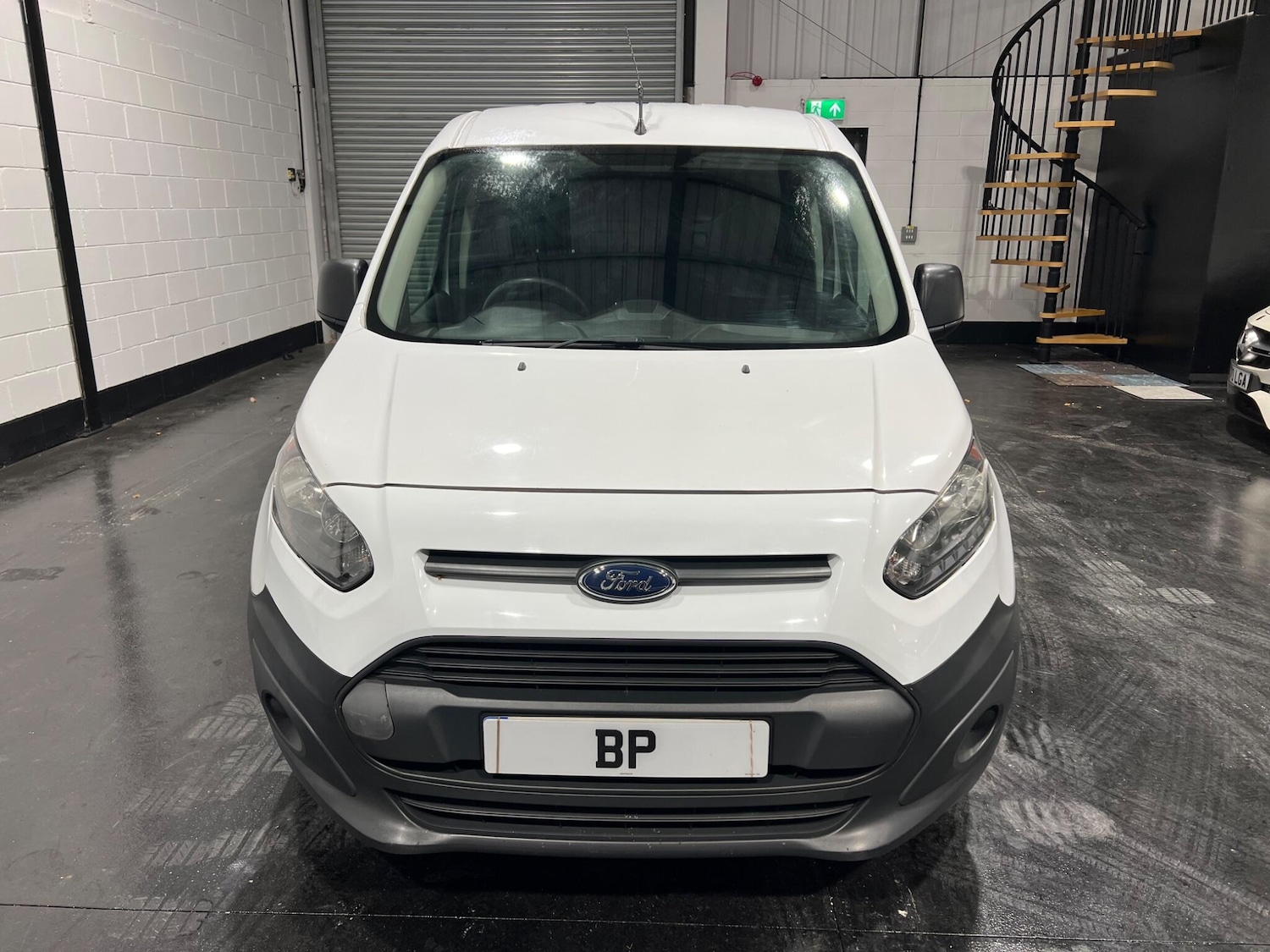 Used Ford Transit Connect 2017 for sale - 76389193: Photo 2