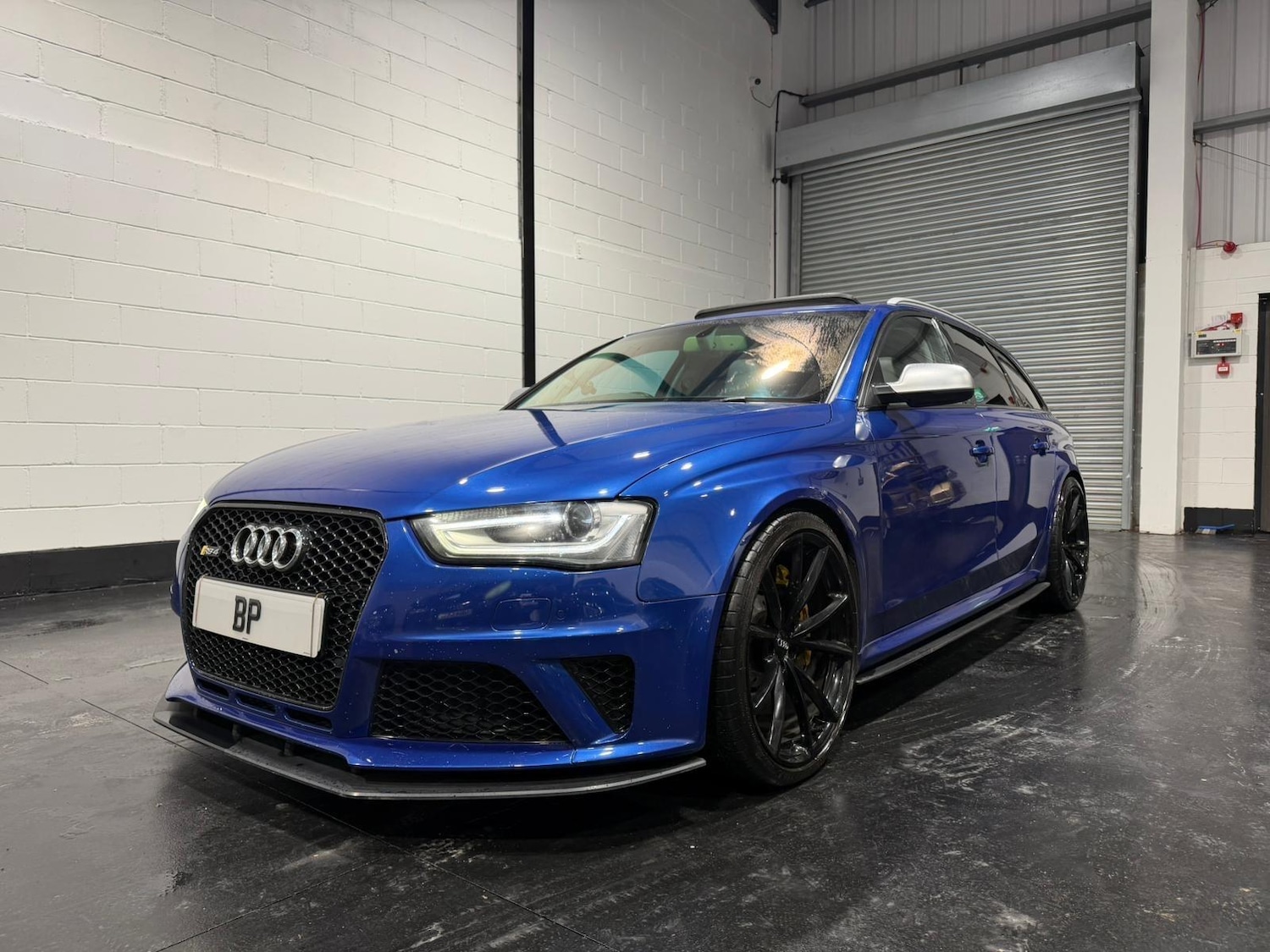 Used Audi RS4 2013 for sale - 77538161: Photo 3