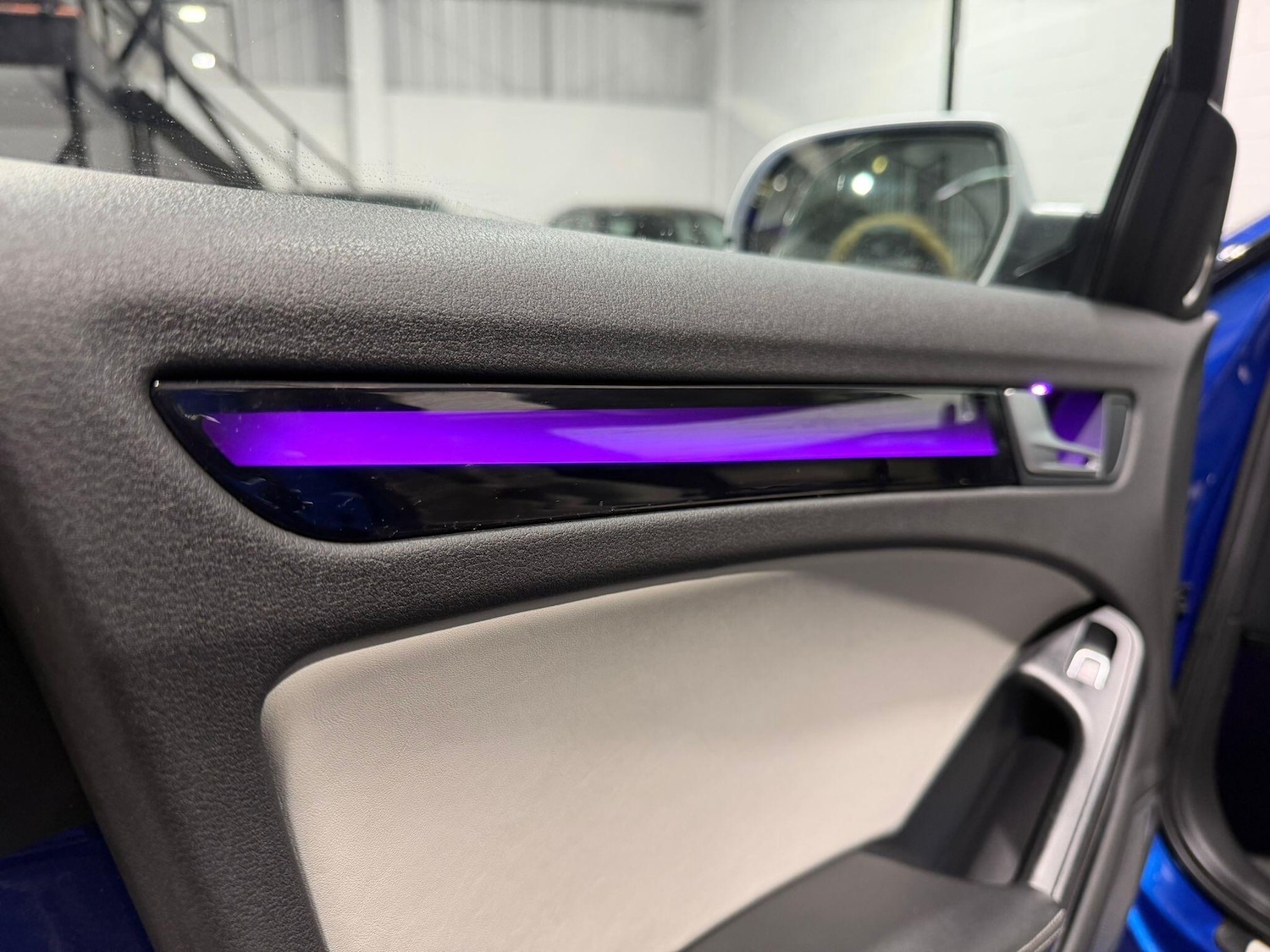 Used Audi RS4 2013 for sale - 77538161: Photo 32