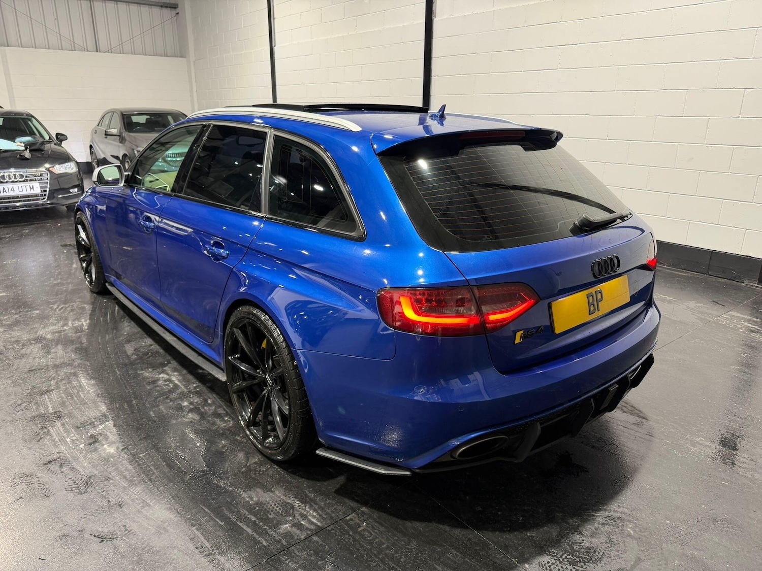 Used Audi RS4 2013 for sale - 77538161: Photo 4