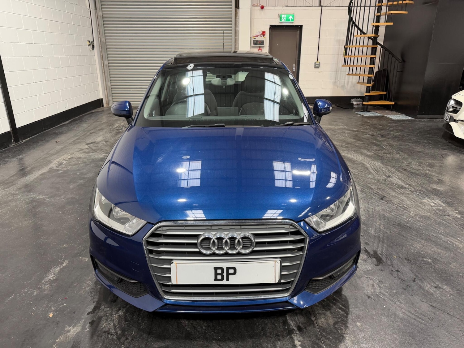 Used Audi A1 for sale - 77970229: Photo 2