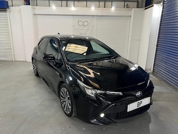 2019 (19) - 2.0 VVT-h Design CVT Euro 6 (s/s) 5dr
