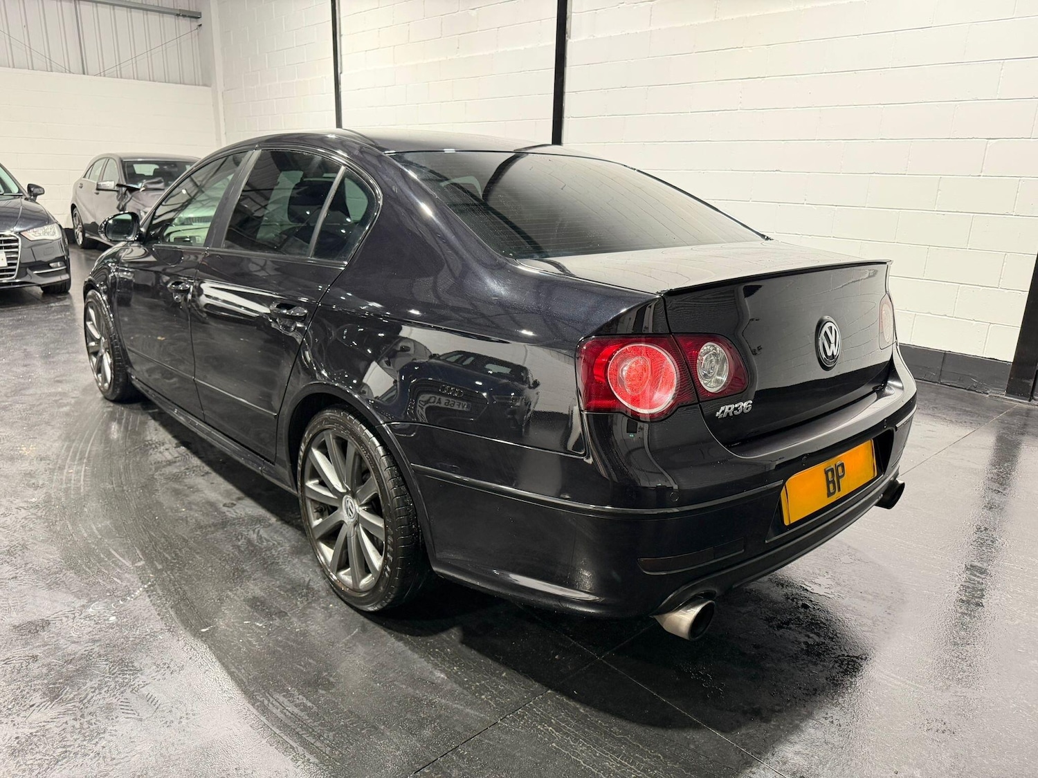 Used Volkswagen Passat for sale - 77441349: Photo 4