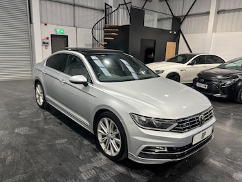 Volkswagen - Passat