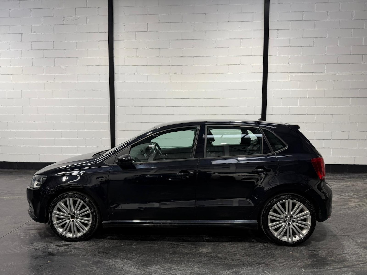 Used Volkswagen Polo 2013 for sale - 77992956: Photo 7