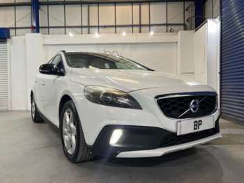 2015 (15) - D2 Cross Country Lux Nav 5dr