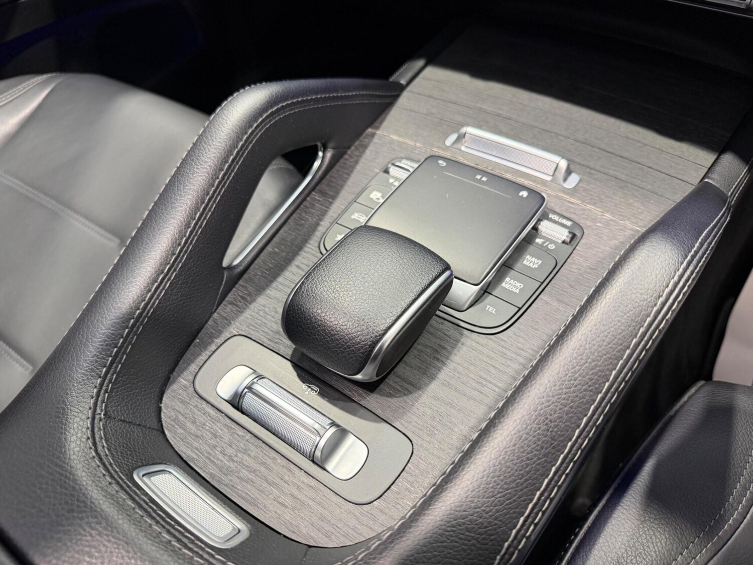 Used Mercedes-Benz GLE 2021 for sale - 77925122: Photo 23