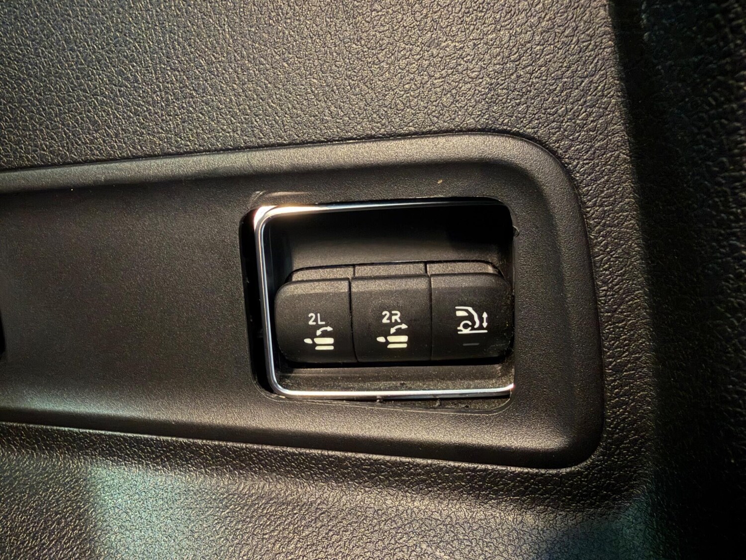 Used Mercedes-Benz GLE 2021 for sale - 77925122: Photo 34