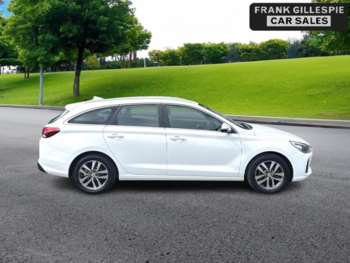 2017 - 1.6 CRDi SE Nav Tourer Euro 6 (s/s) 5dr