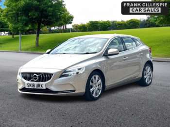 Used Volvo V40 2018 for sale - 74964640: Photo