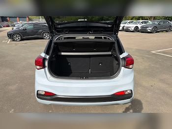Used Hyundai i20 2019 for sale - 78653574: Photo