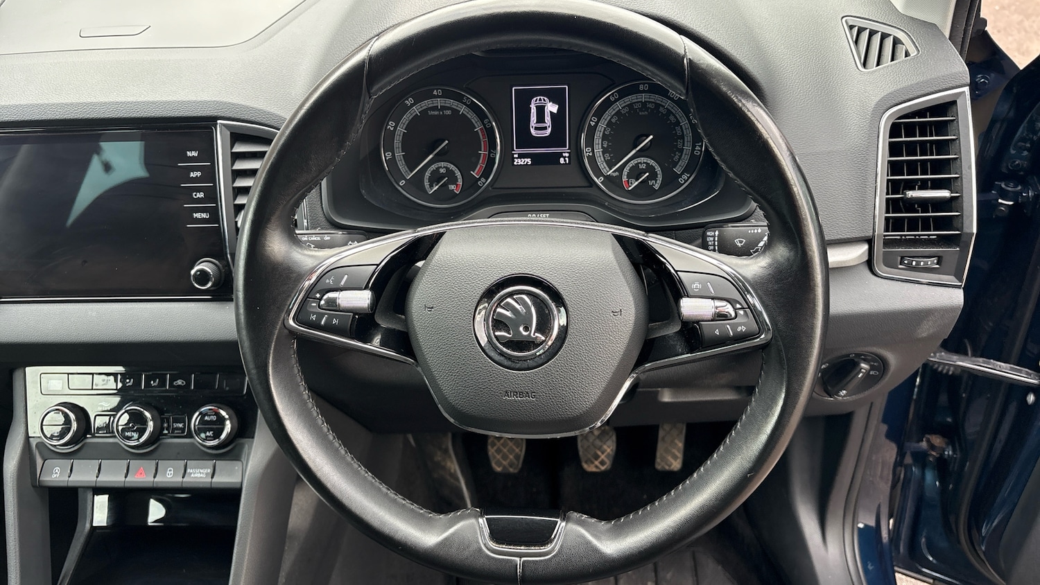 Used Skoda Karoq 2021 for sale - 76707644: Photo 10