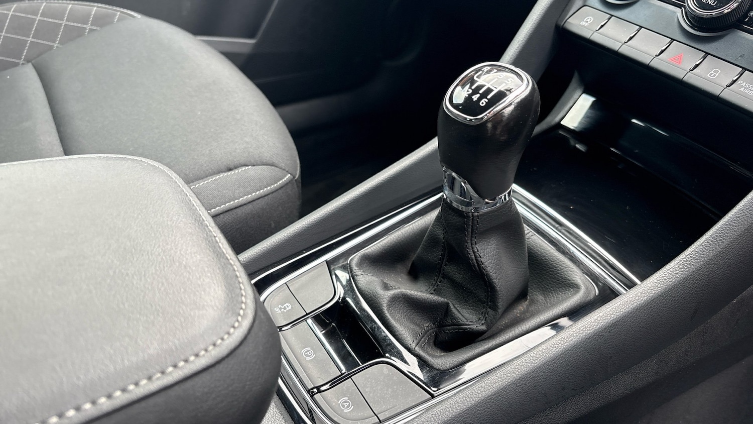 Used Skoda Karoq 2021 for sale - 76707644: Photo 14