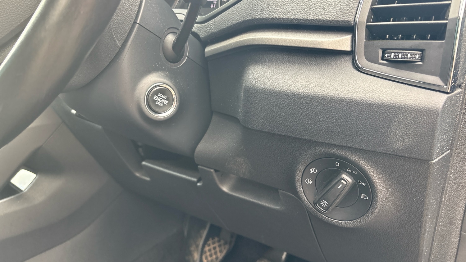 Used Skoda Karoq 2021 for sale - 76707644: Photo 39