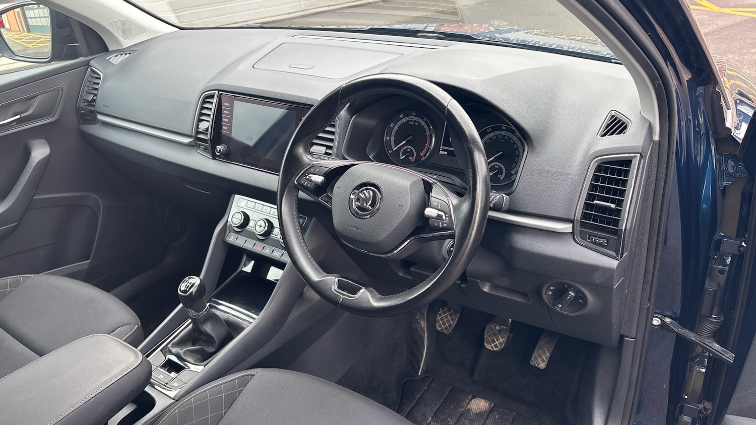 Used Skoda Karoq 2021 for sale - 76707644: Photo 6