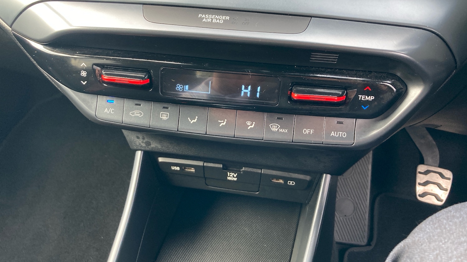 Used Hyundai i20 2024 for sale - 76127927: Photo 28