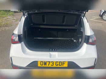 Used Hyundai i20 2024 for sale - 76127927: Photo 4