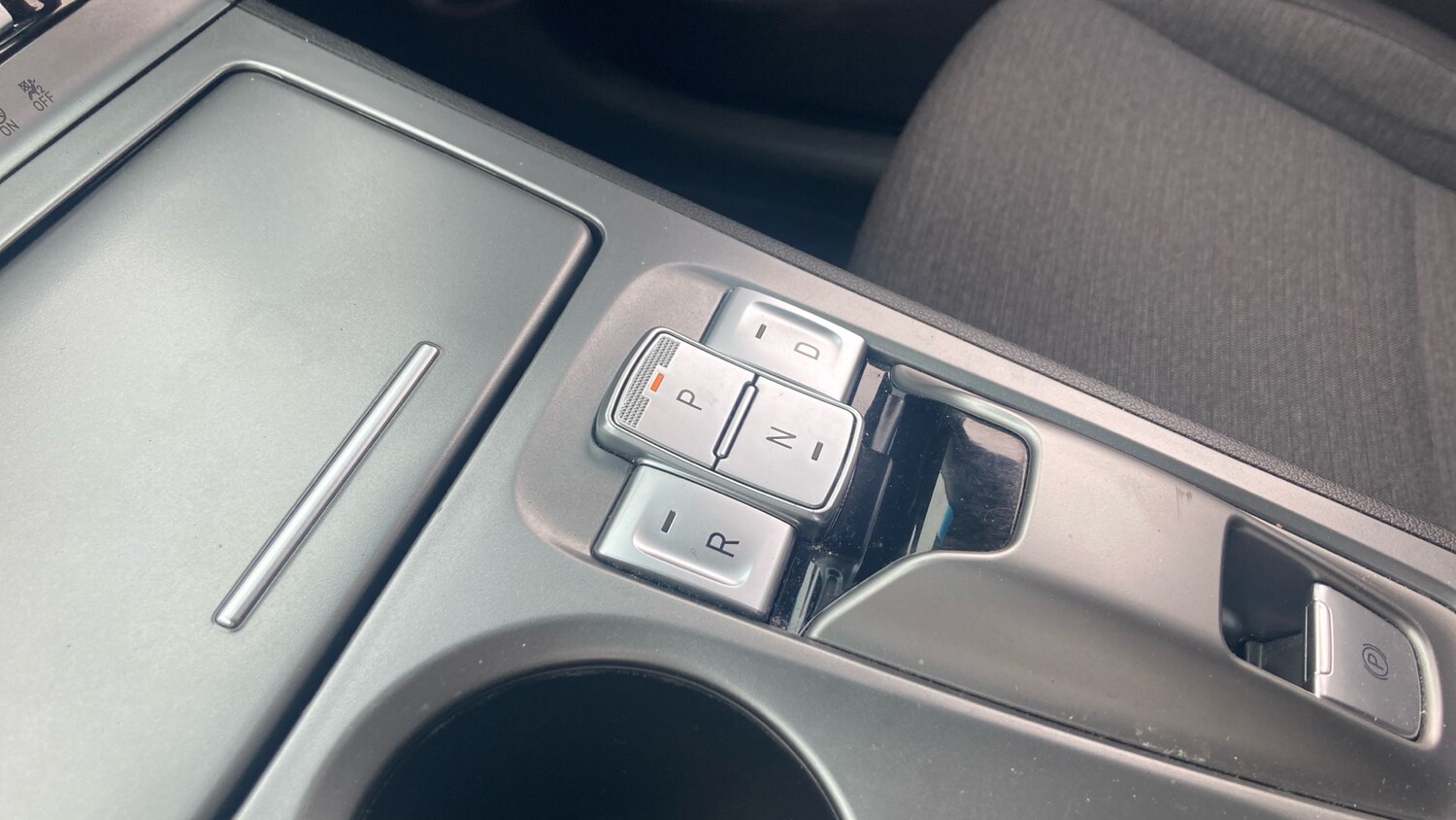 Used Hyundai KONA 2023 for sale - 77918467: Photo 13