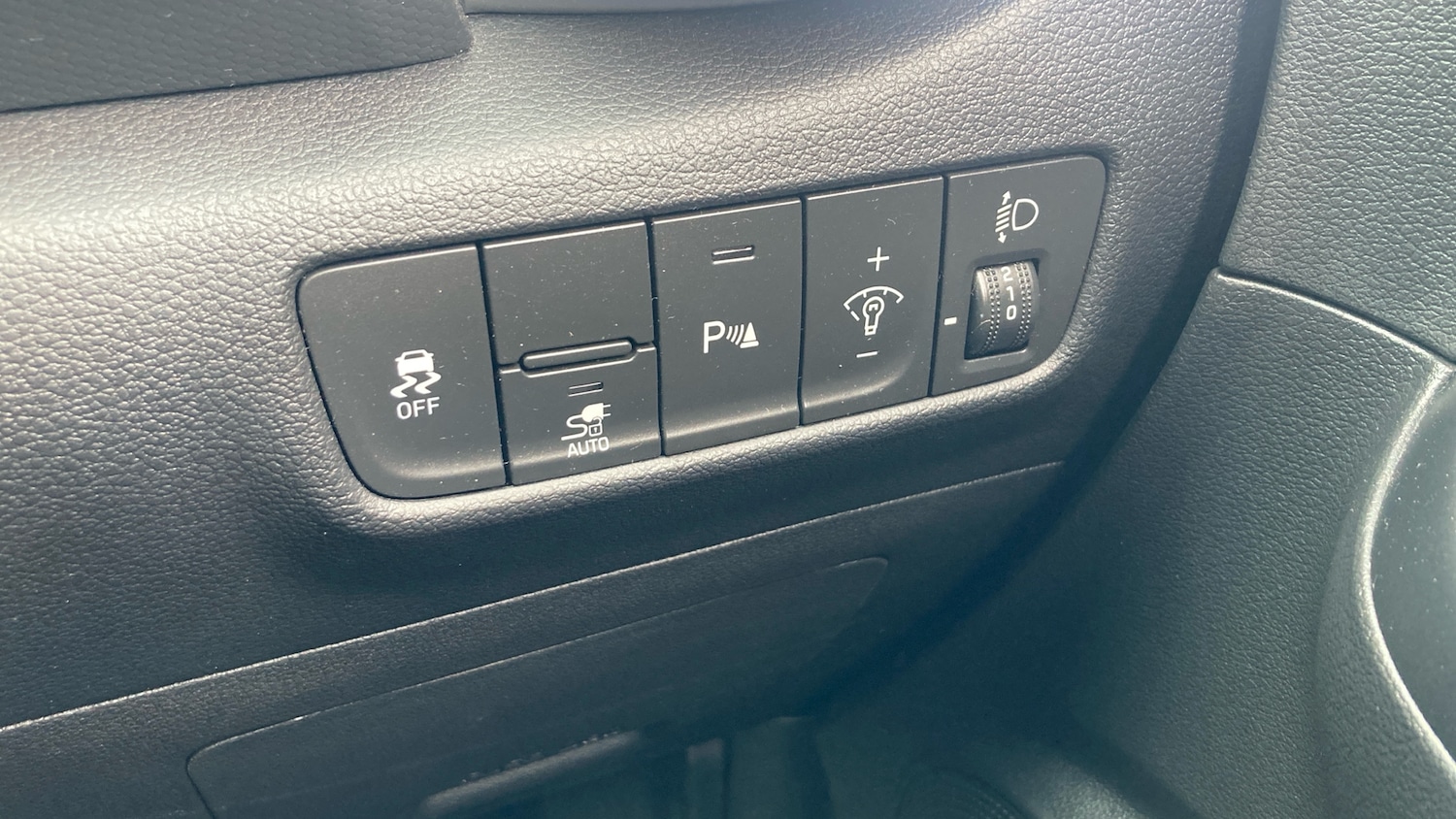 Used Hyundai KONA 2023 for sale - 77918467: Photo 25