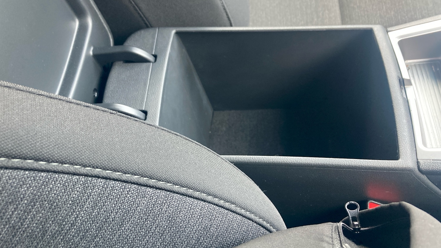 Used Hyundai KONA 2023 for sale - 77918467: Photo 36