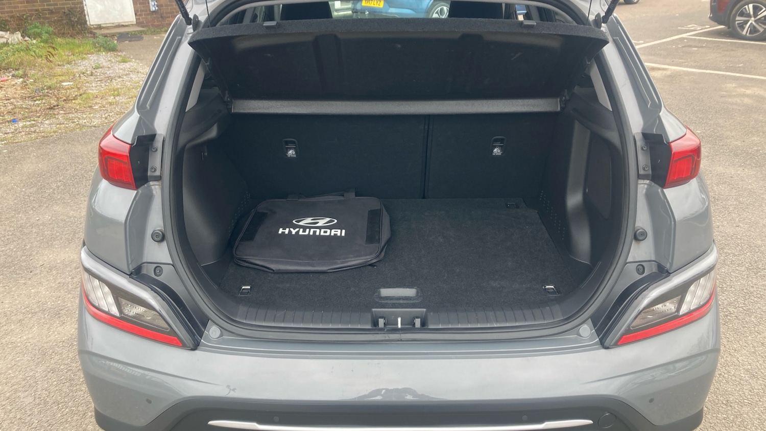 Used Hyundai KONA 2023 for sale - 77918467: Photo 4