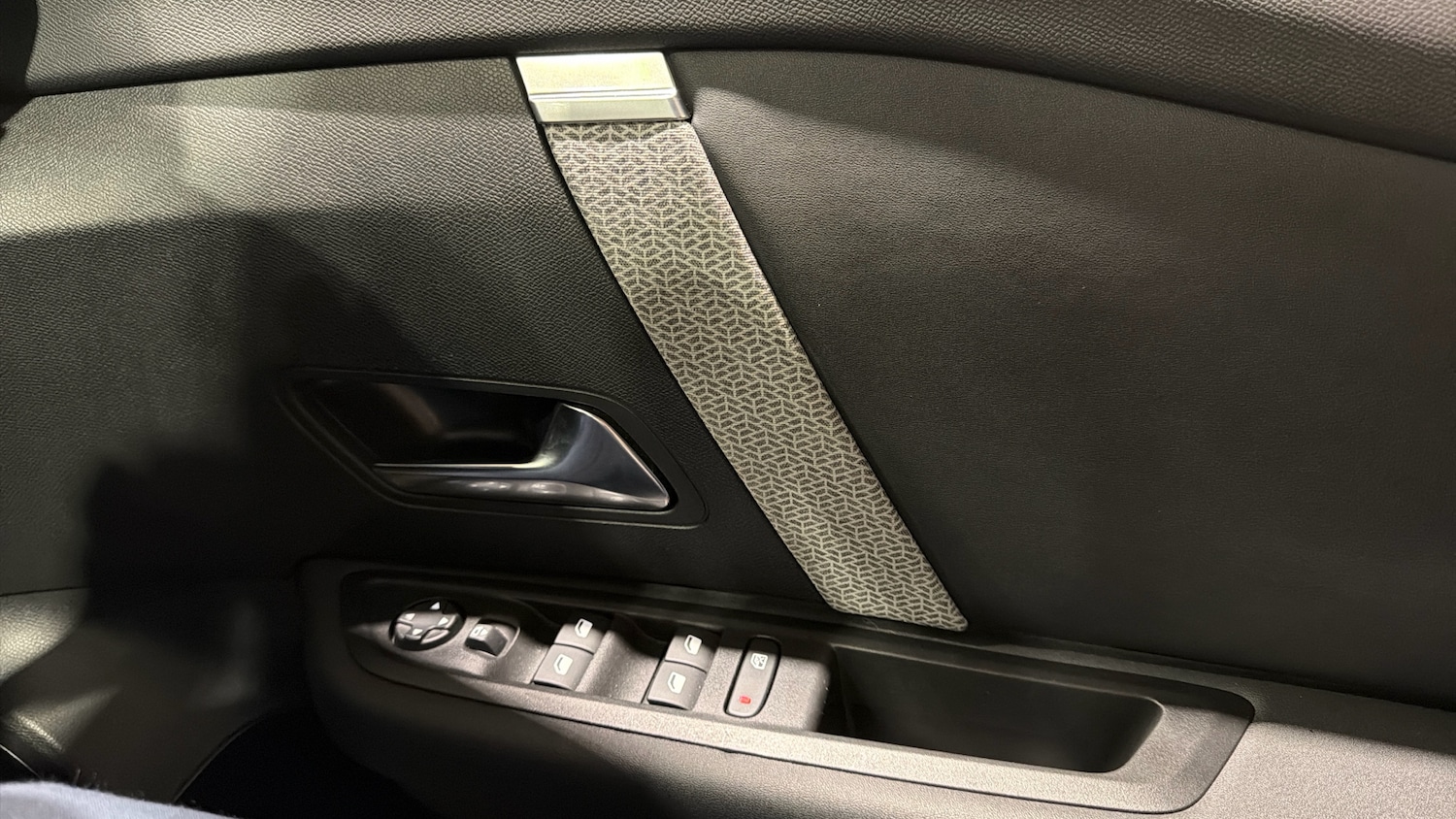 Used Citroen C4 2024 for sale - 77893187: Photo 30